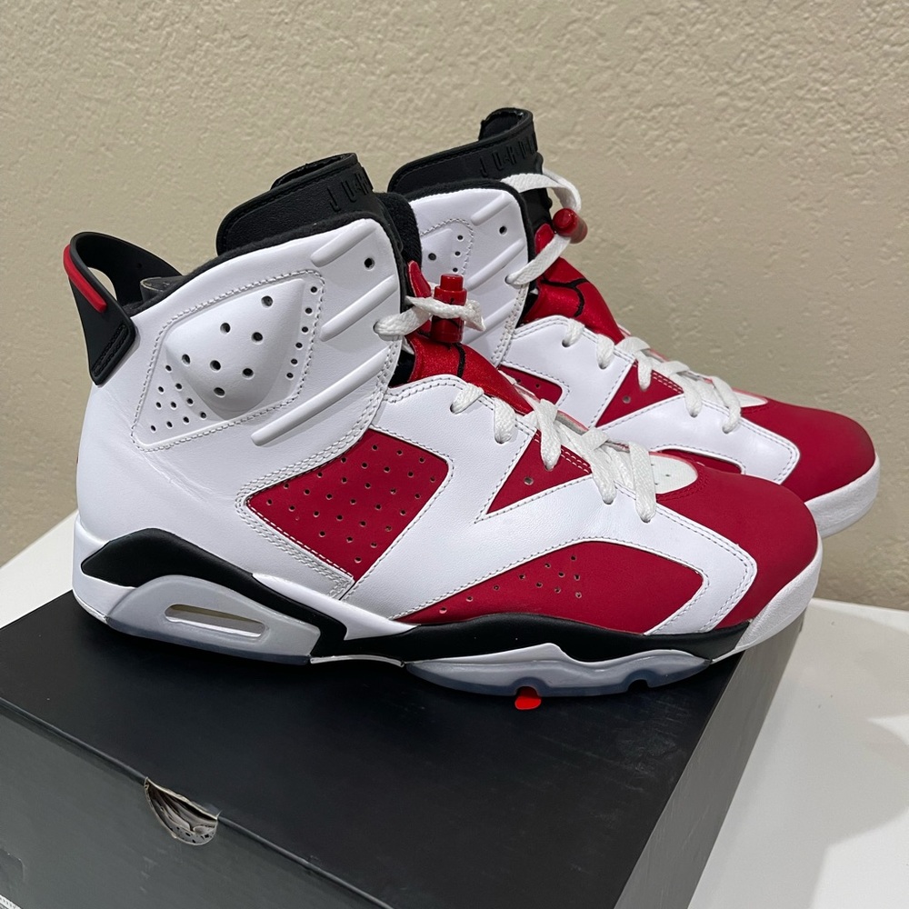 Air Jordan Sneakers